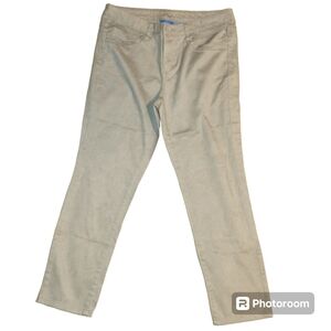 Simply Vera Vera Wang Cropped Pans with Light Floral Print Size 8 EUC